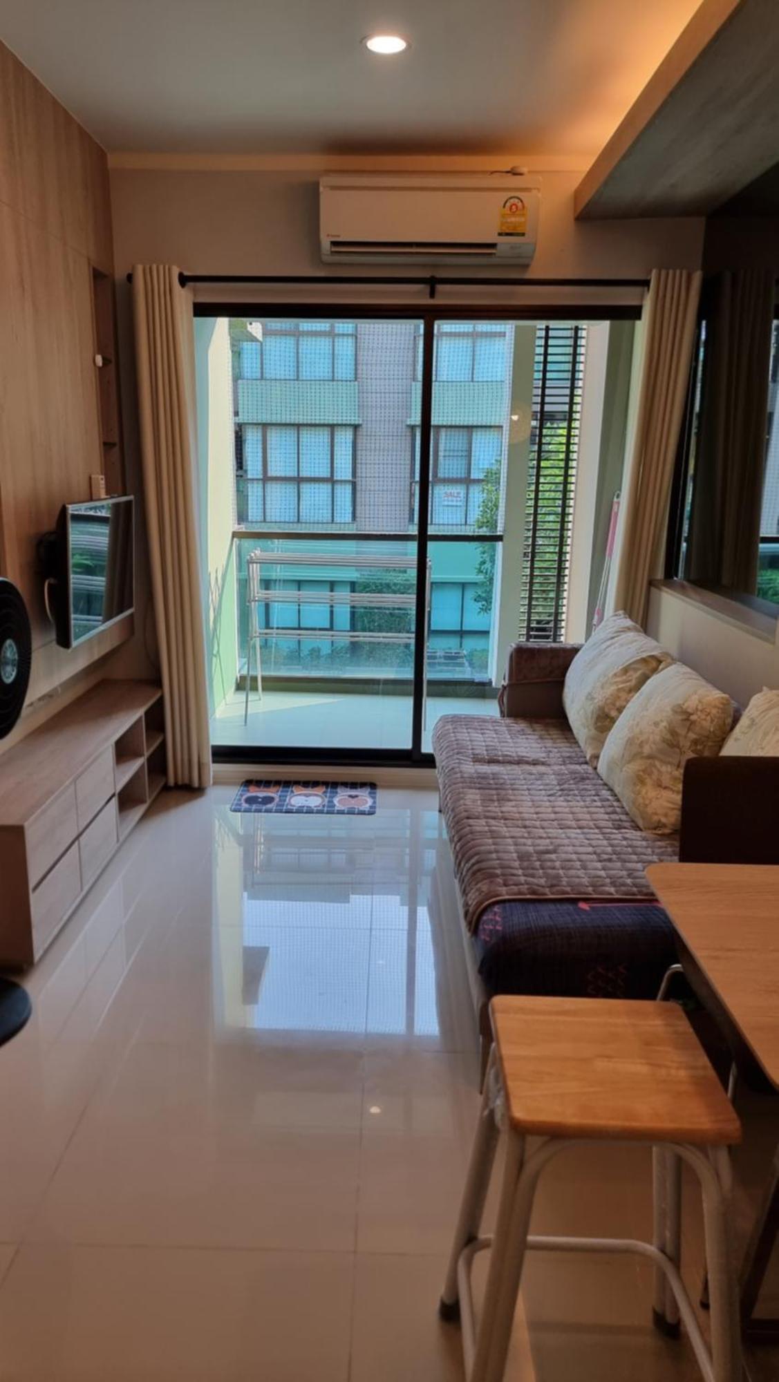 Apartment Lpn Beachfront Wifi 10 Meters To 1br ติดทะเล