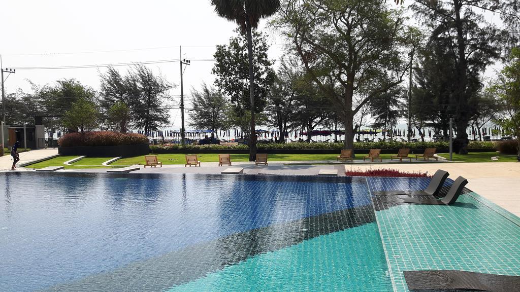 Lpn Beachfront Wifi 10 Meters To 1br ติดทะเล Apartment Cha-Am