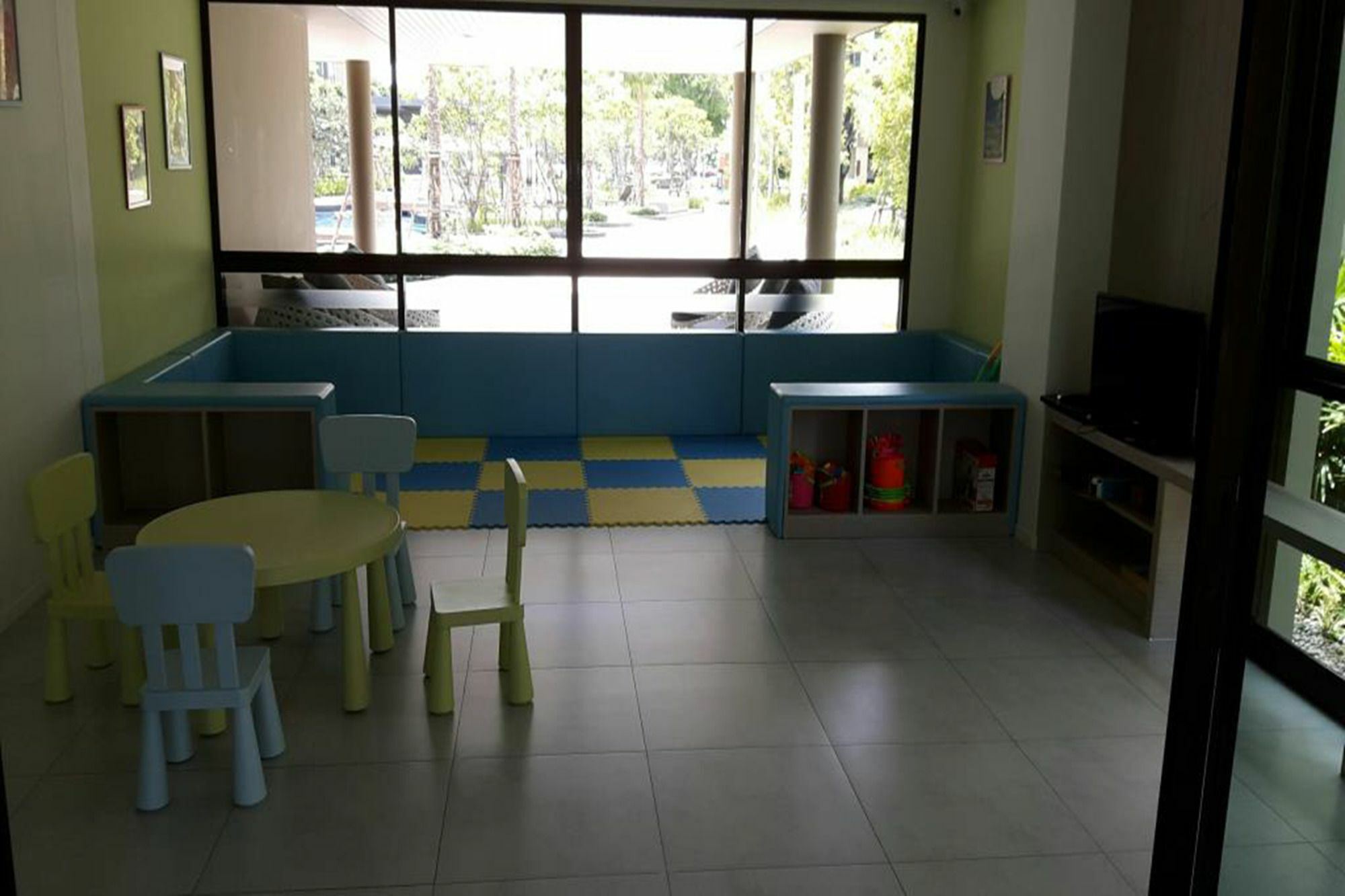 Apartment Lpn Beachfront Wifi 10 Meters To 1br ติดทะเล
